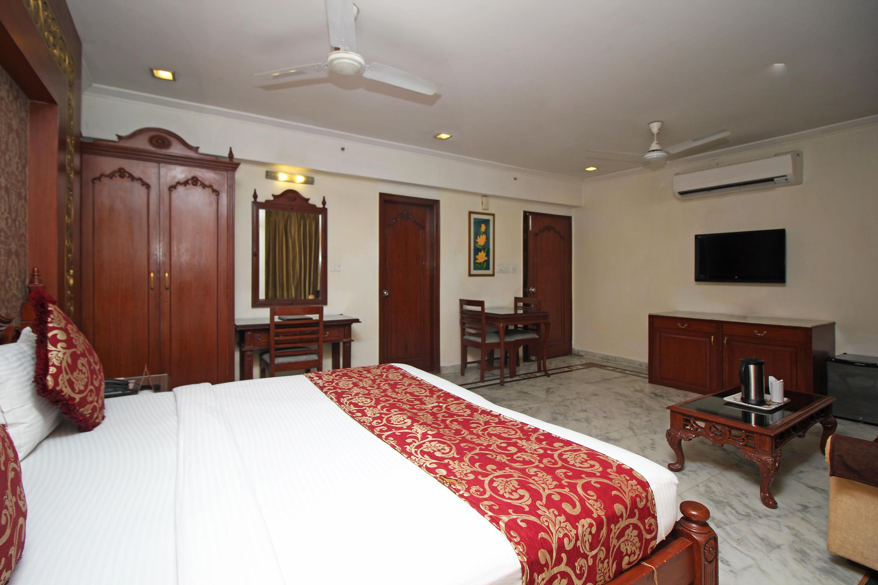 Oyo 5915 Hotel Swagath New Delhi Eksteriør bilde