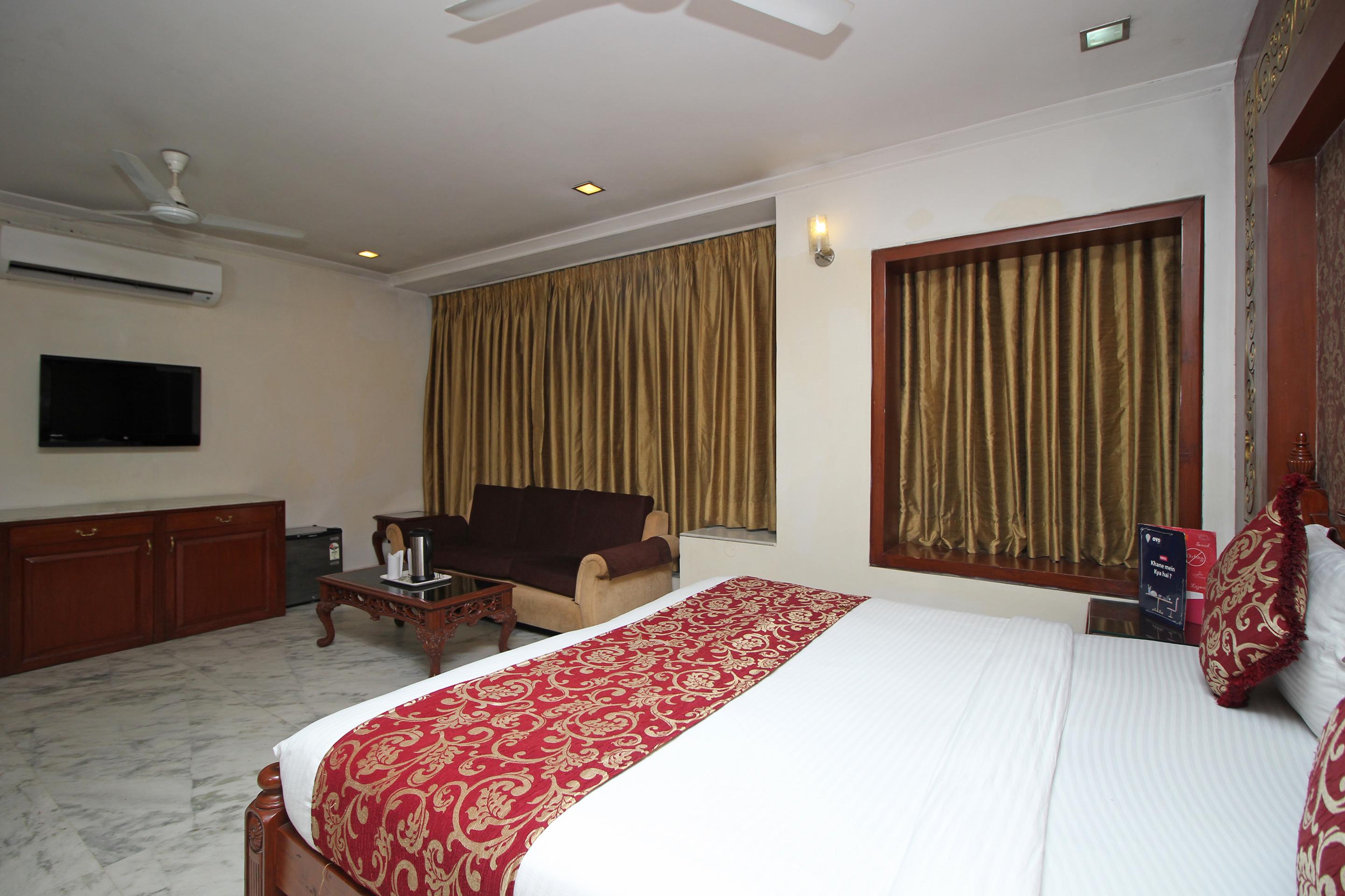 Oyo 5915 Hotel Swagath New Delhi Eksteriør bilde