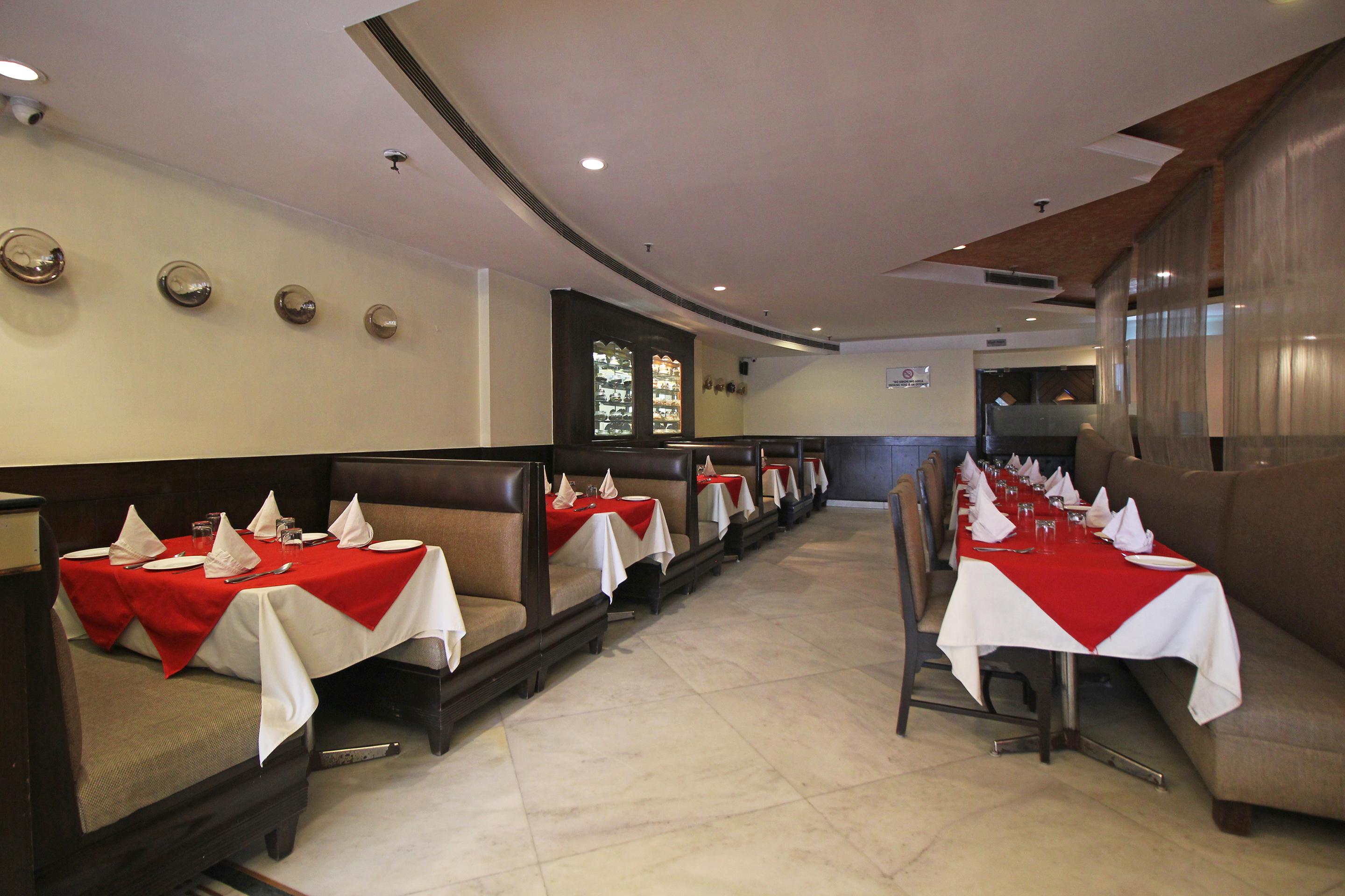Oyo 5915 Hotel Swagath New Delhi Eksteriør bilde