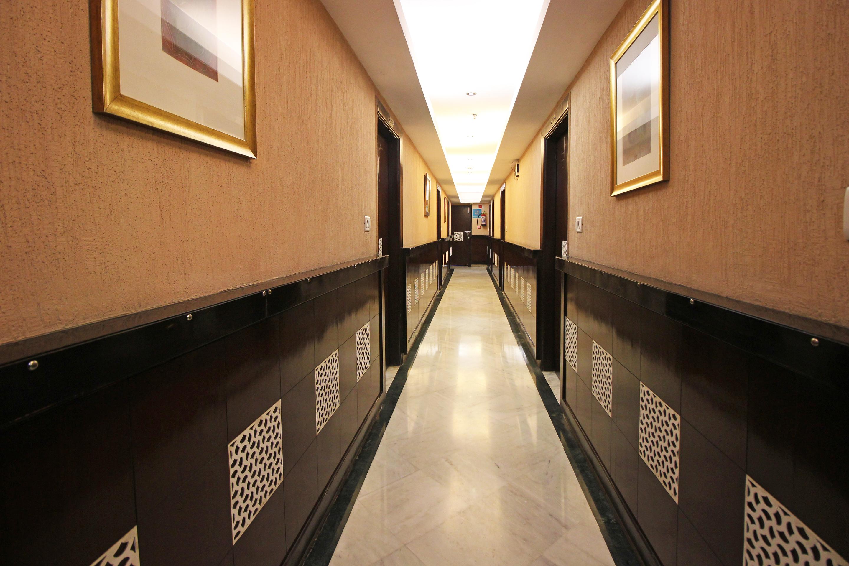 Oyo 5915 Hotel Swagath New Delhi Eksteriør bilde