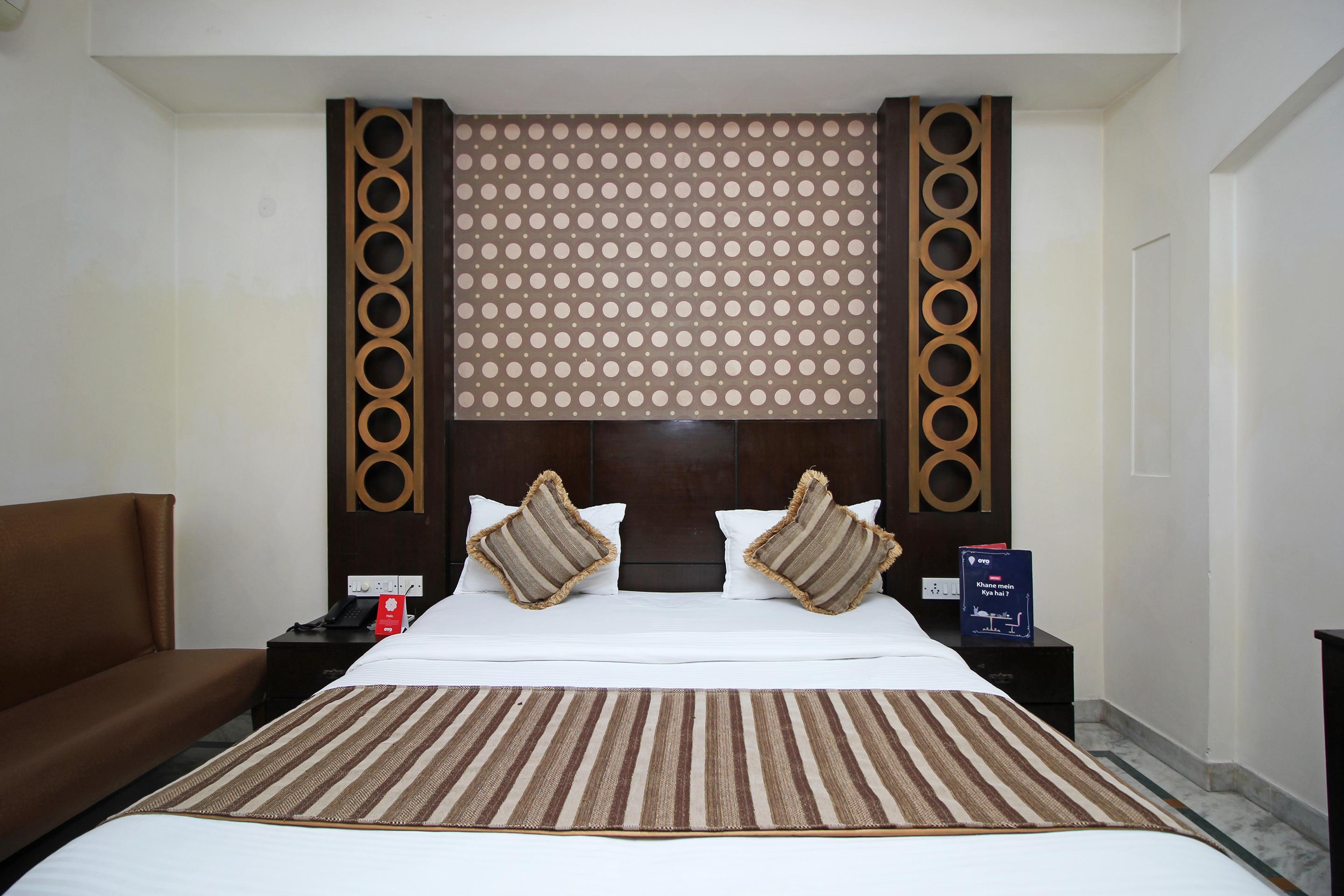 Oyo 5915 Hotel Swagath New Delhi Eksteriør bilde