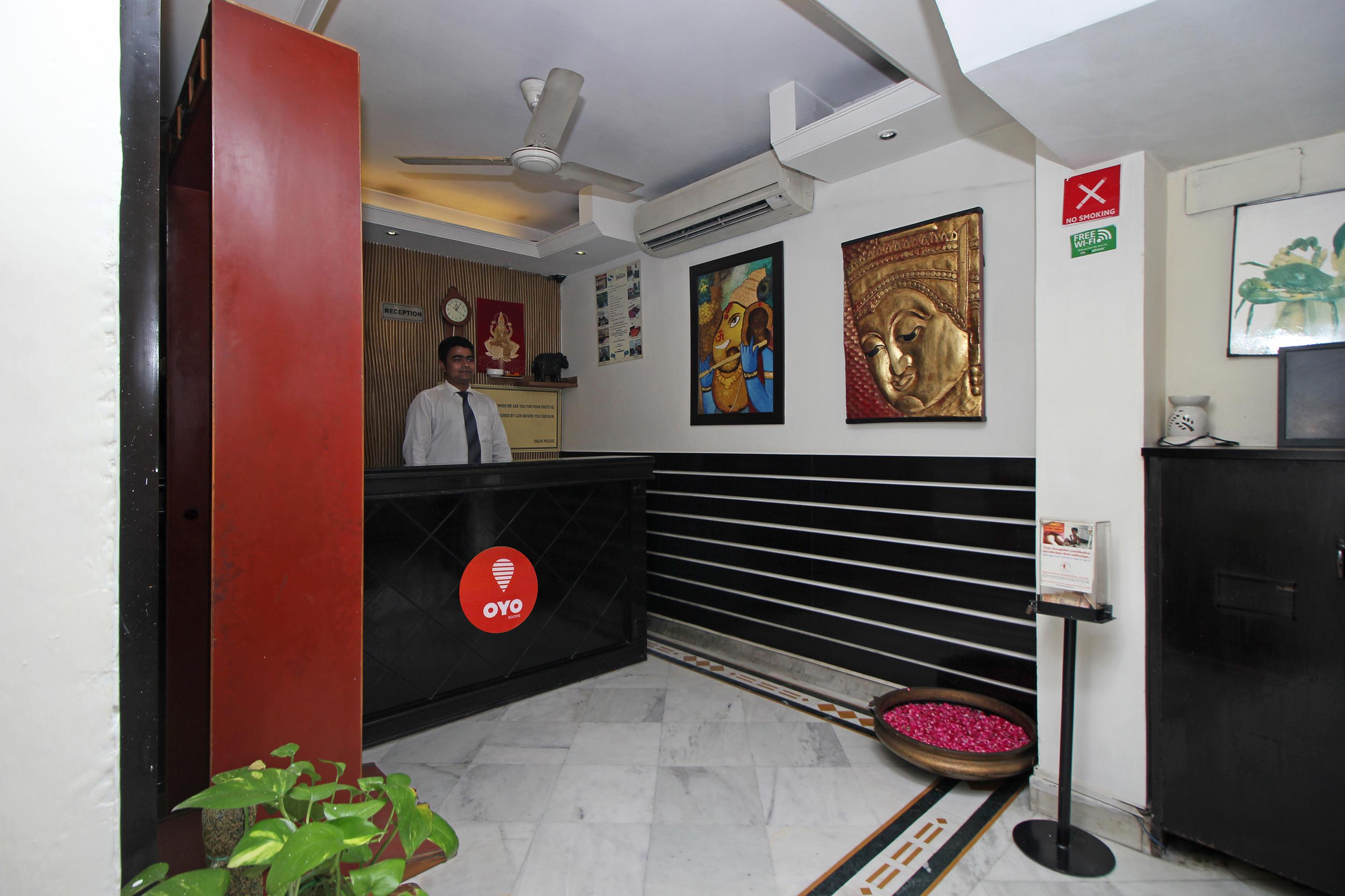 Oyo 5915 Hotel Swagath New Delhi Eksteriør bilde