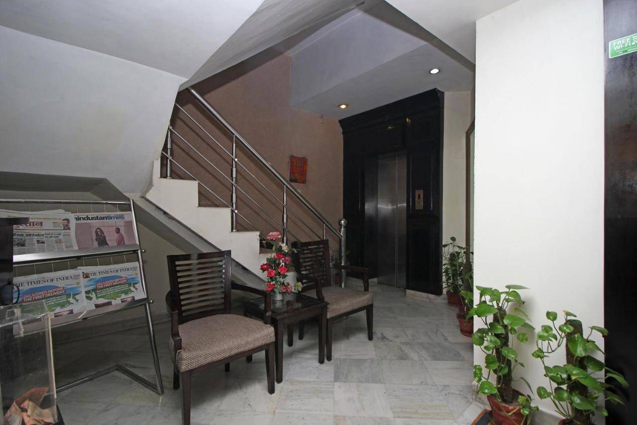 Oyo 5915 Hotel Swagath New Delhi Eksteriør bilde